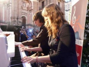 LA FUNDACIÓN MUSICAL DE MÁLAGA COLABORA CON LA NOCHE EN BLANCO 2012 A TRAVÉS DE LA ACTIVIDAD: UN PIANO EN LA CALLE